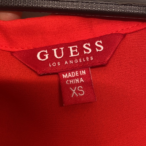 Light guess sleeveless blouse - Picture 4 of 4